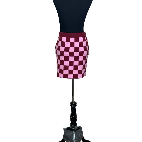 Forever 21 red pink checkers pull on knit mini skirt size M - Picture 12 of 14
